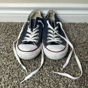 Converse All-Star Chucks Women’s Shoes Size 7 (Men’s 5) Blue and White